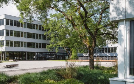 Gymnasium Interlaken und Mittengrabenschulhaus